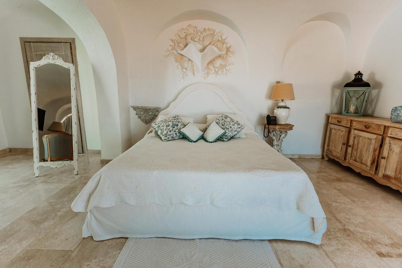 Hotel Pulicinu Baja Sardinia Luaran gambar