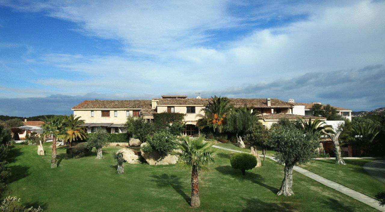 Hotel Pulicinu Baja Sardinia Luaran gambar