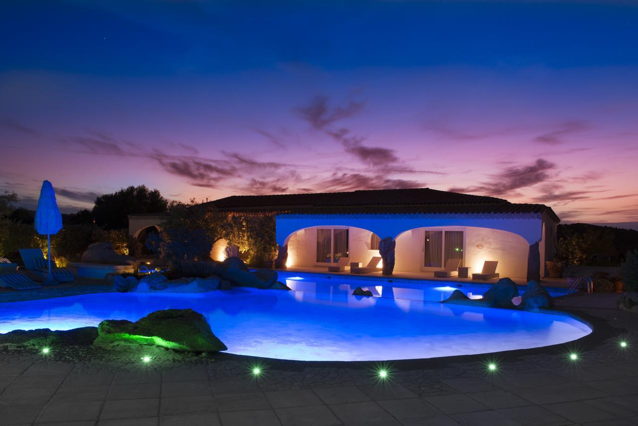 Hotel Pulicinu Baja Sardinia Luaran gambar